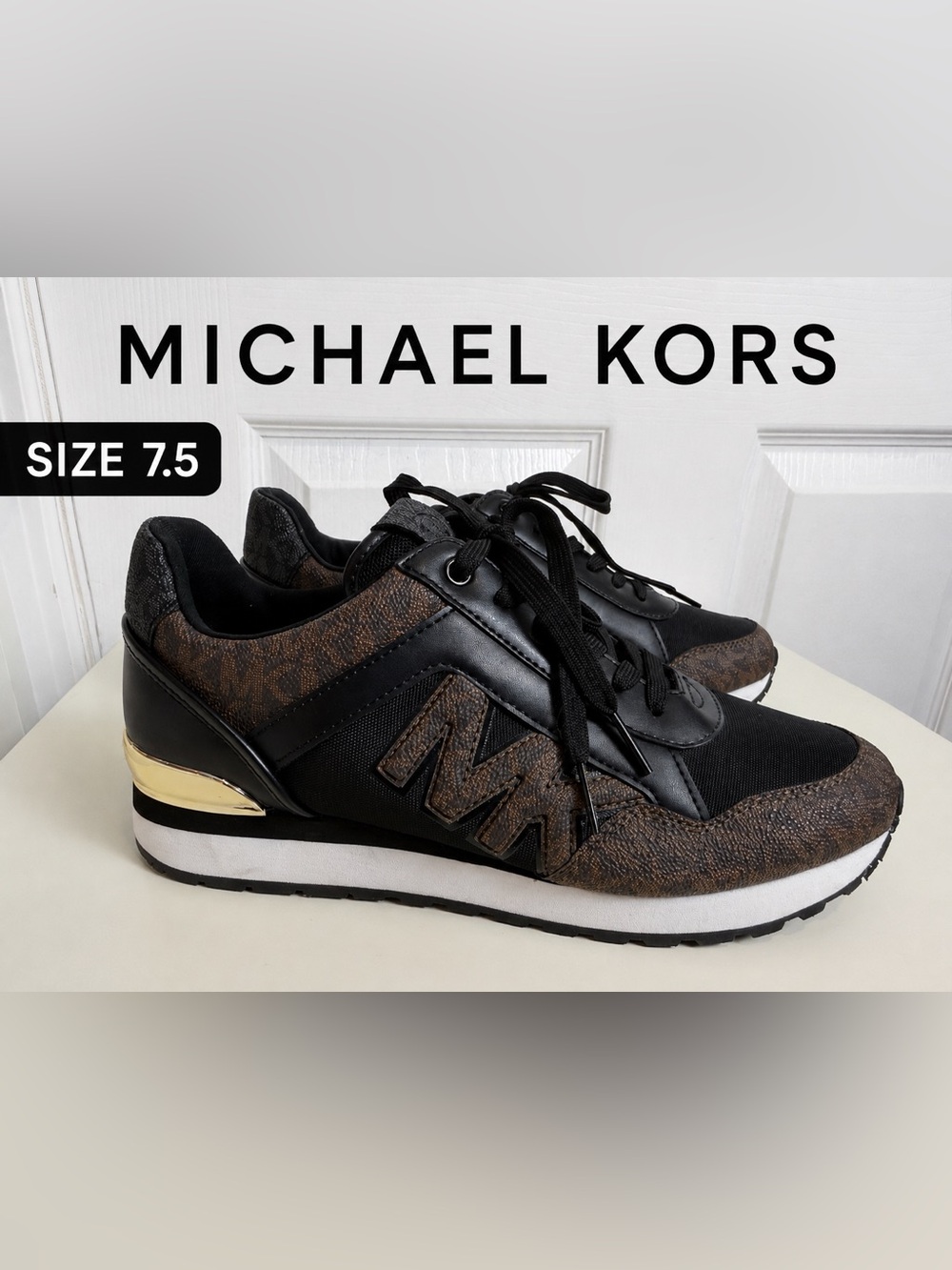 Michael Kors Billie Trainer Sneakers Brown Signature Logo Lace-Up Shoes / 7.5